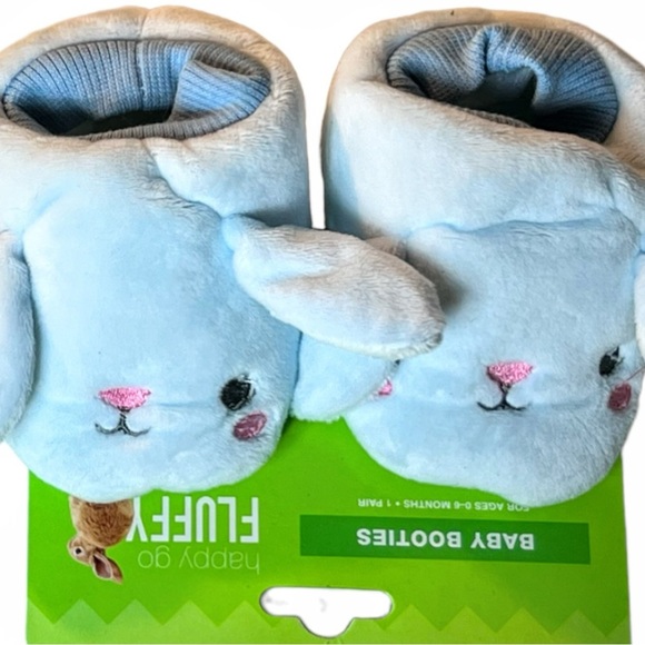 NWT Happy Go Fluffy Blue Bunny Baby Booties Size 0-6 Months - Picture 7 of 9